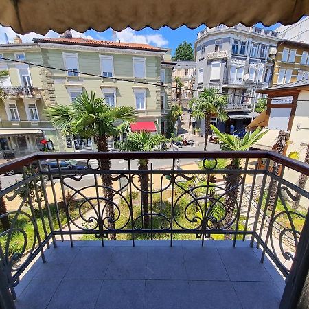 Apartment Lido 50M From The Beach Opatija Exterior foto