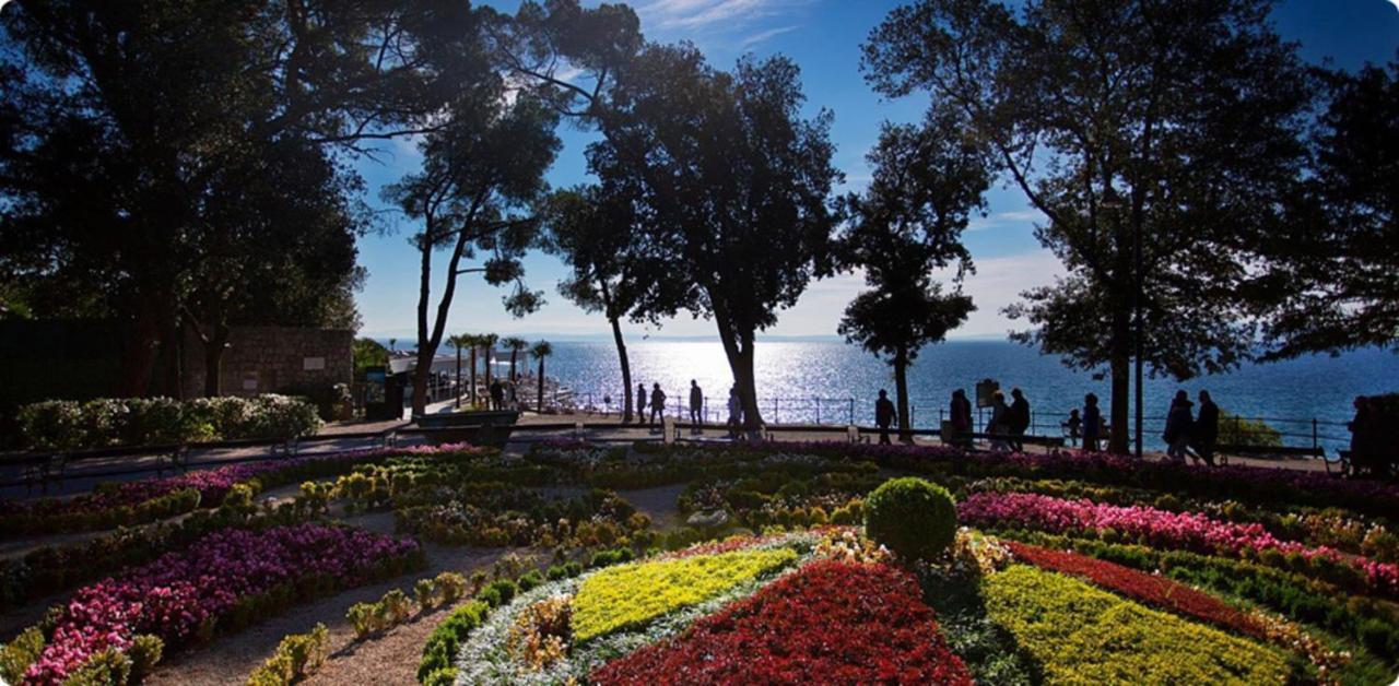 Apartment Lido 50M From The Beach Opatija Exterior foto